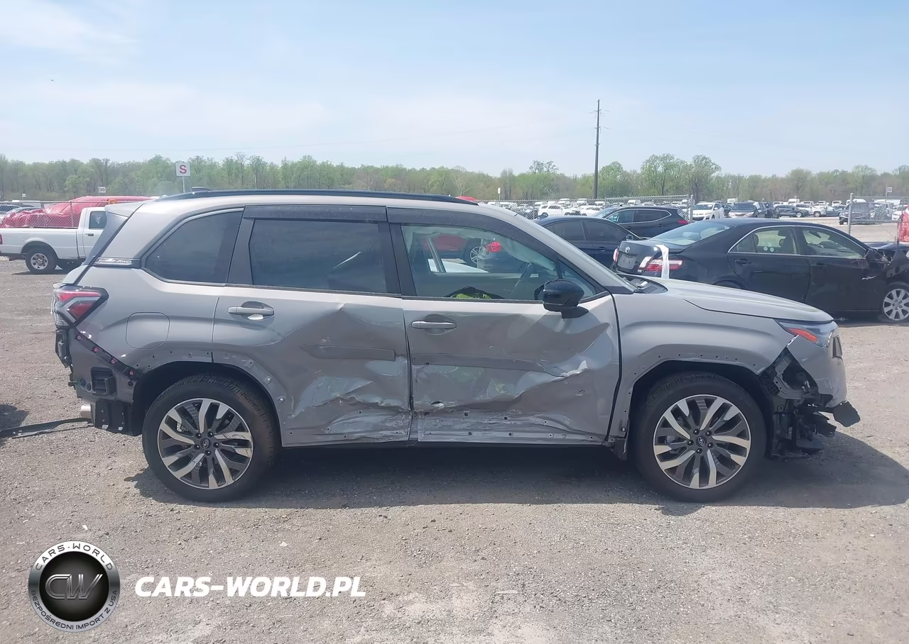 2025 Subaru Forester Touring VIN:JF2SLDTC6SH610598 - 13