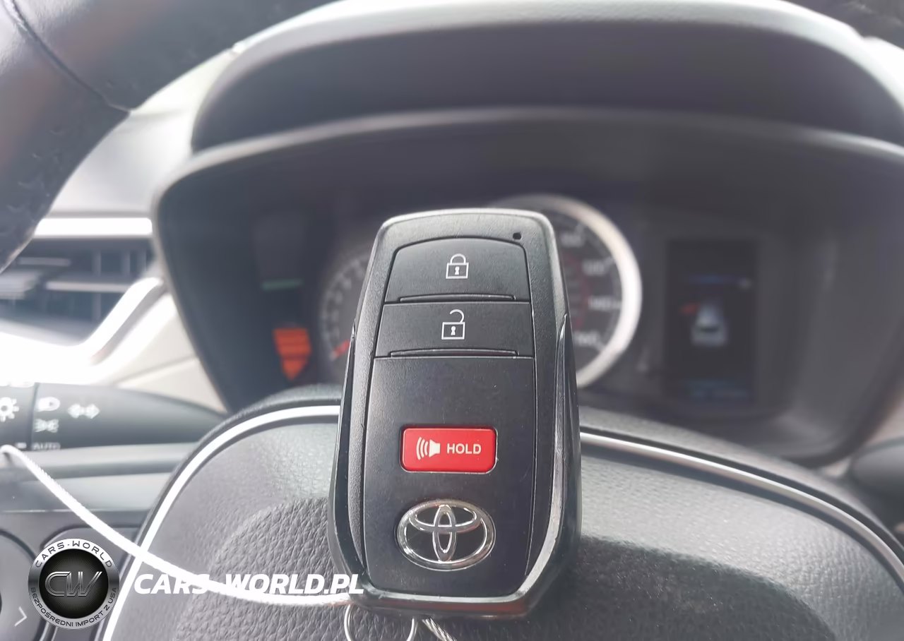 2022 Toyota Corolla Cross Le VIN:7MUCAAAG0NV029343 - 11