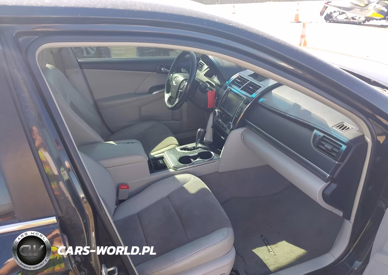 2014 Toyota Camry Hybrid Xle VIN:4T1BD1FKXEU126471 - 5