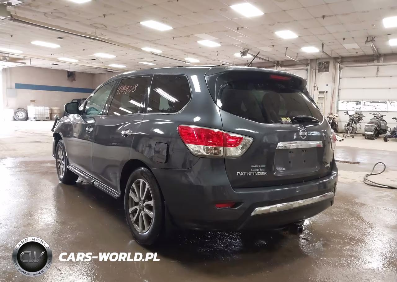 2014 Nissan Pathfinder S VIN:5N1AR2MM3EC708618 - 3