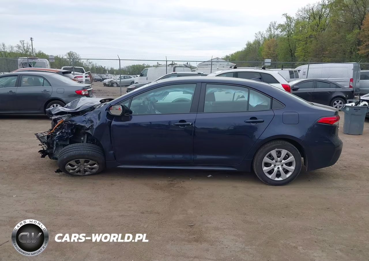 2026 Toyota Corolla Le VIN:5YFB4MDE5TP412113 - 14