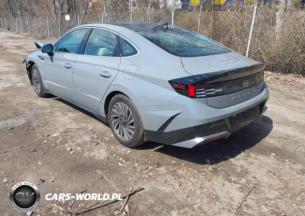2025 Hyundai Sonata Hybrid Limited VIN:KMHL54JJ3SA119828 - 3