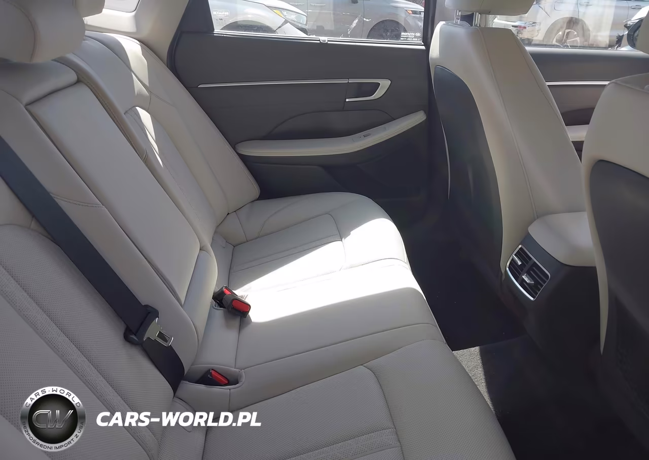2025 Hyundai Sonata Hybrid Limited VIN:KMHL54JJ3SA119828 - 8