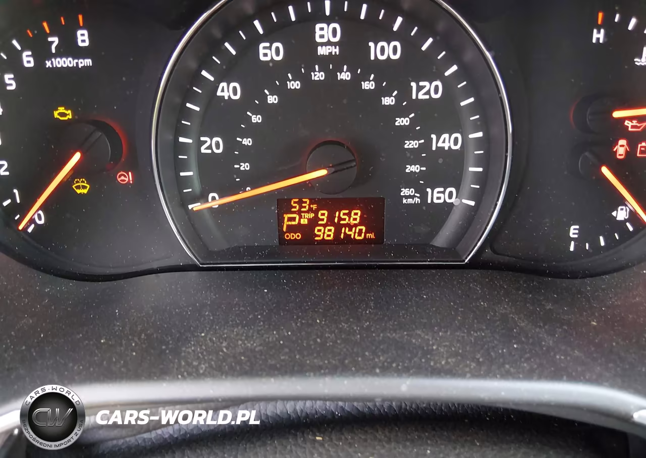 2015 Kia Sorento Lx VIN:5XYKTDA68FG636646 - 16