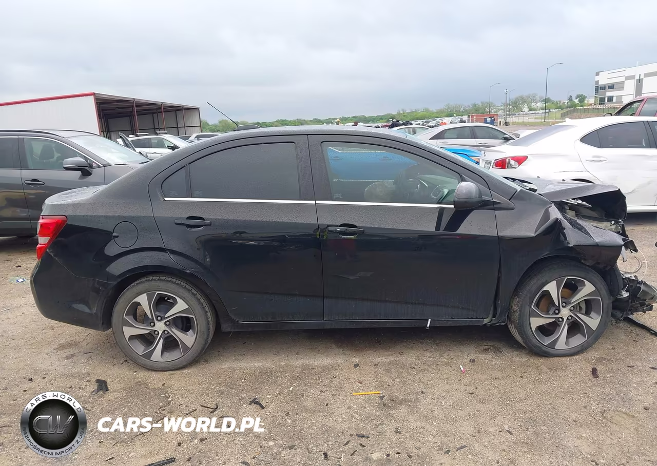 2020 Chevrolet Sonic Fwd Premier VIN:1G1JF5SB9L4121596 - 13