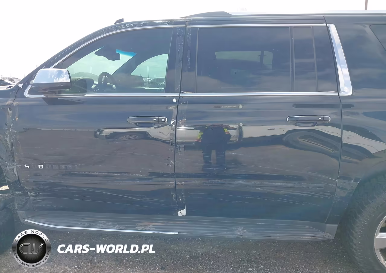 2017 Chevrolet Suburban Premier VIN:1GNSCJKCXHR225991 - 14