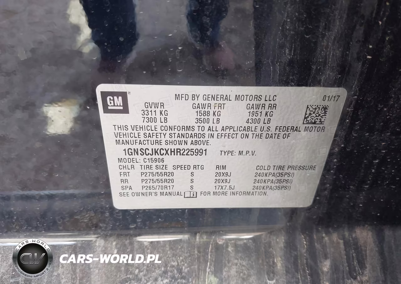 2017 Chevrolet Suburban Premier VIN:1GNSCJKCXHR225991 - 9