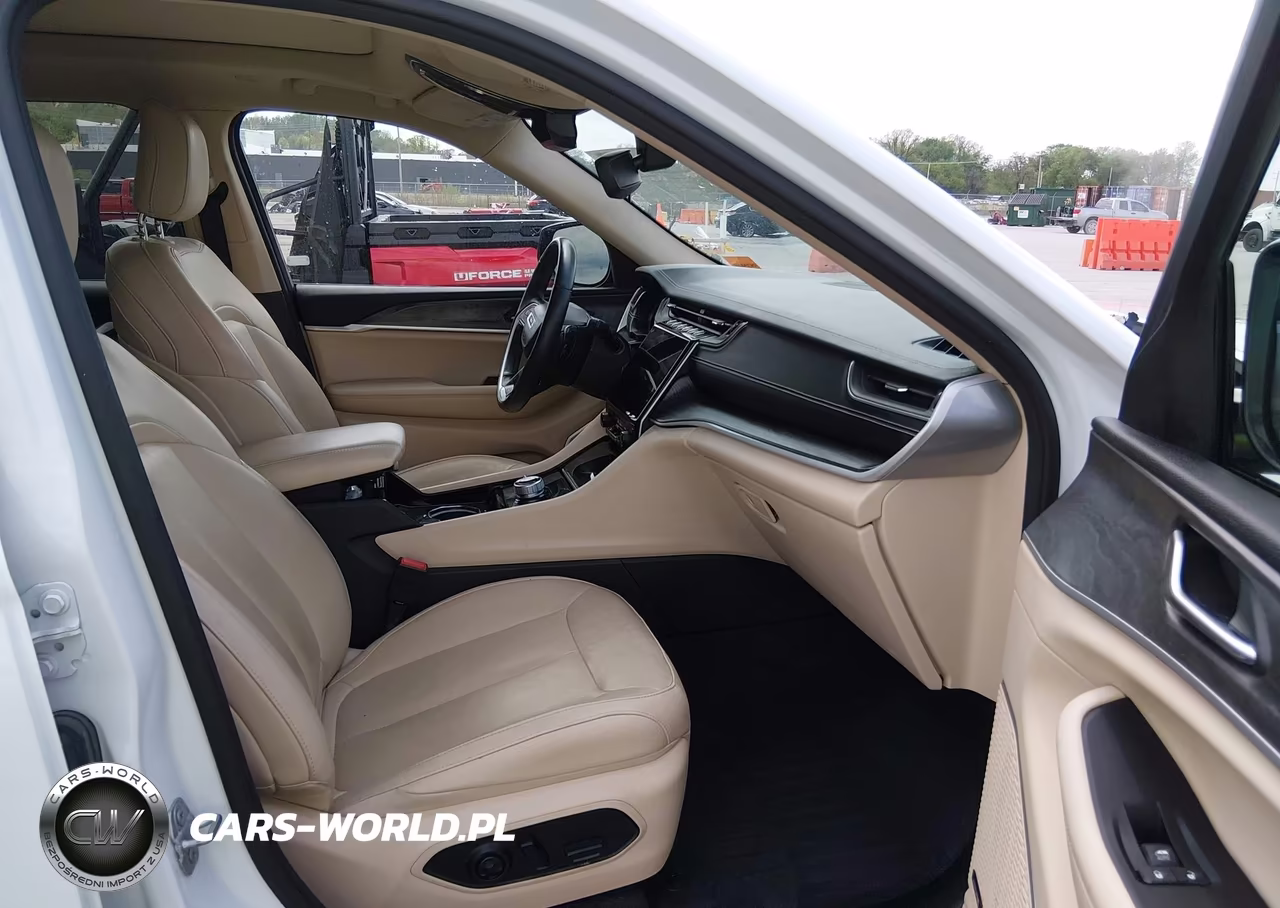 2022 Jeep Grand Cherokee Limited 4X4 VIN:1C4RJHBG5N8502055 - 5