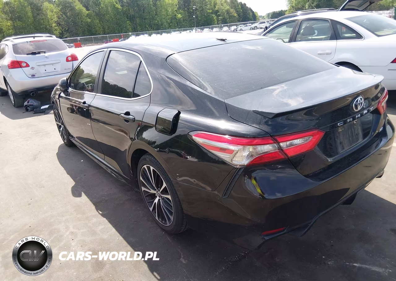 2019 Toyota Camry Se VIN:4T1B11HK8KU680500 - 3