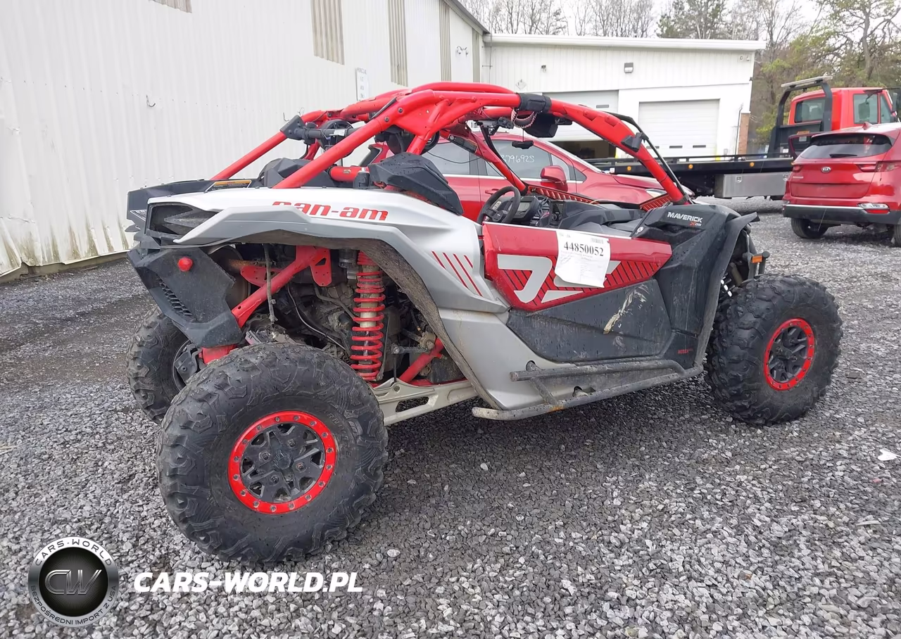 2024 Can-Am Maverick X3 X Ds Turbo Rr VIN:3JBVDAV45RE000109 - 4