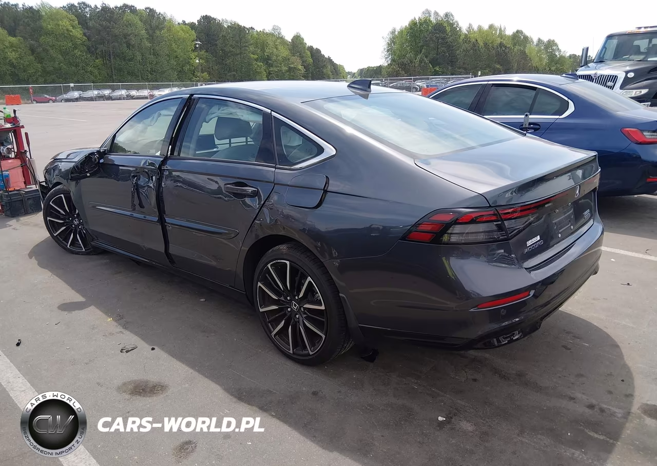 2024 Honda Accord Hybrid Touring VIN:1HGCY2F82RA008091 - 3
