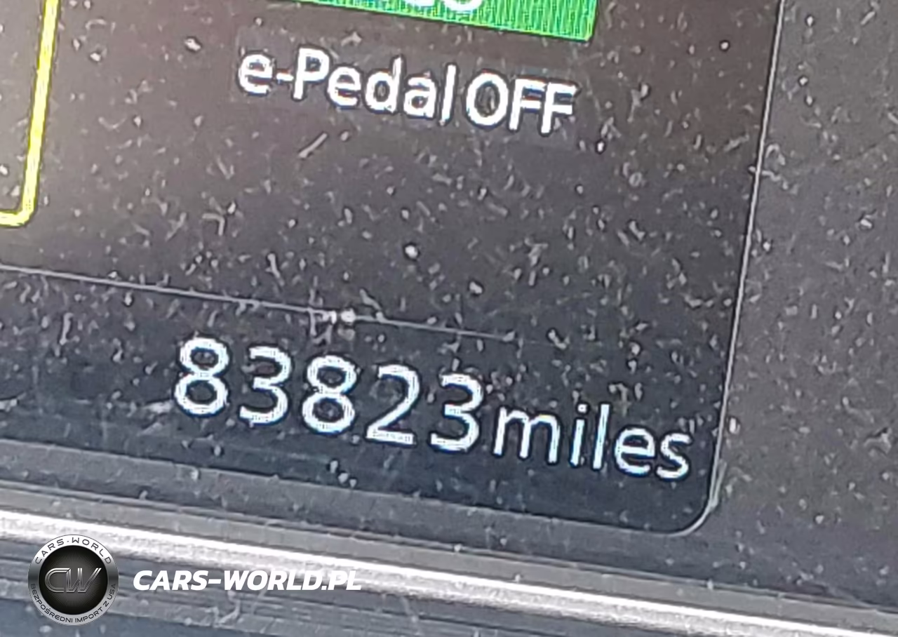 2018 Nissan Leaf S VIN:1N4AZ1CP7JC311326 - 13