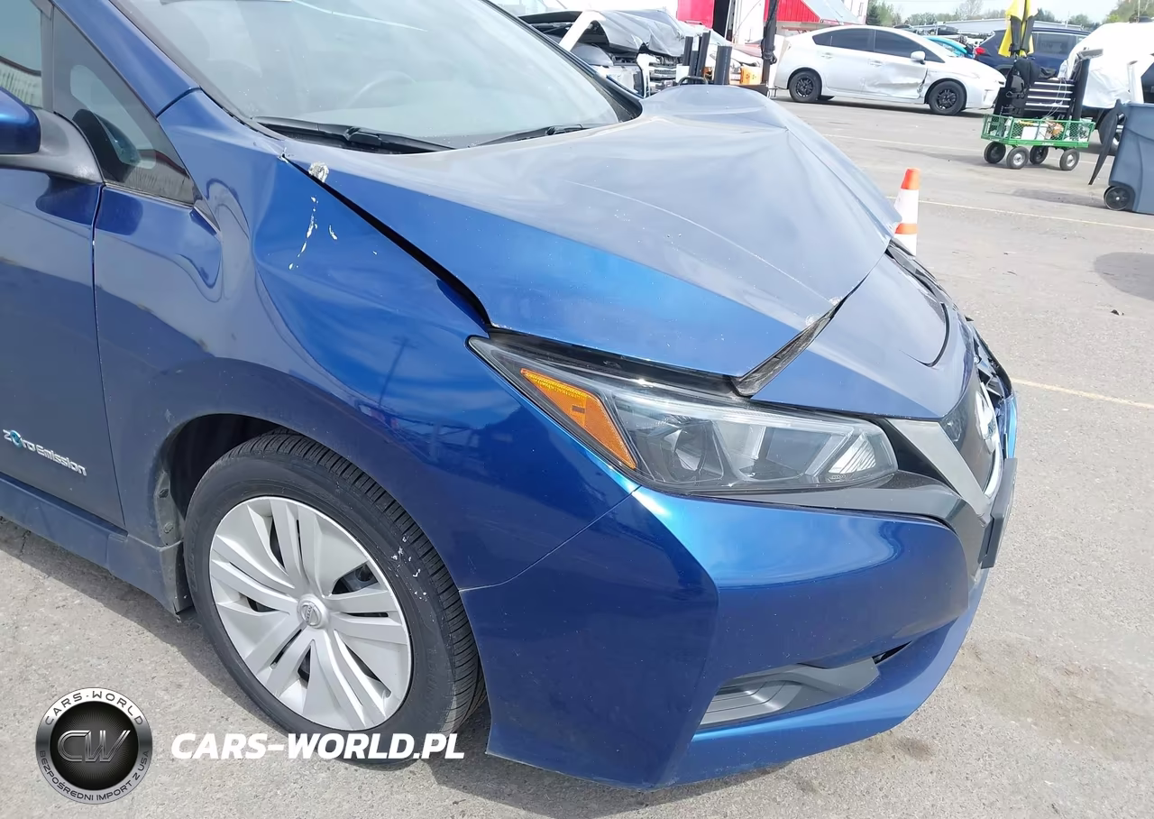 2018 Nissan Leaf S VIN:1N4AZ1CP7JC311326 - 16