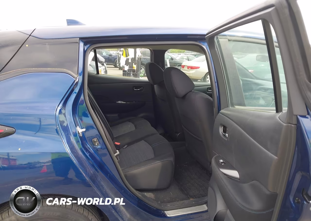 2018 Nissan Leaf S VIN:1N4AZ1CP7JC311326 - 8