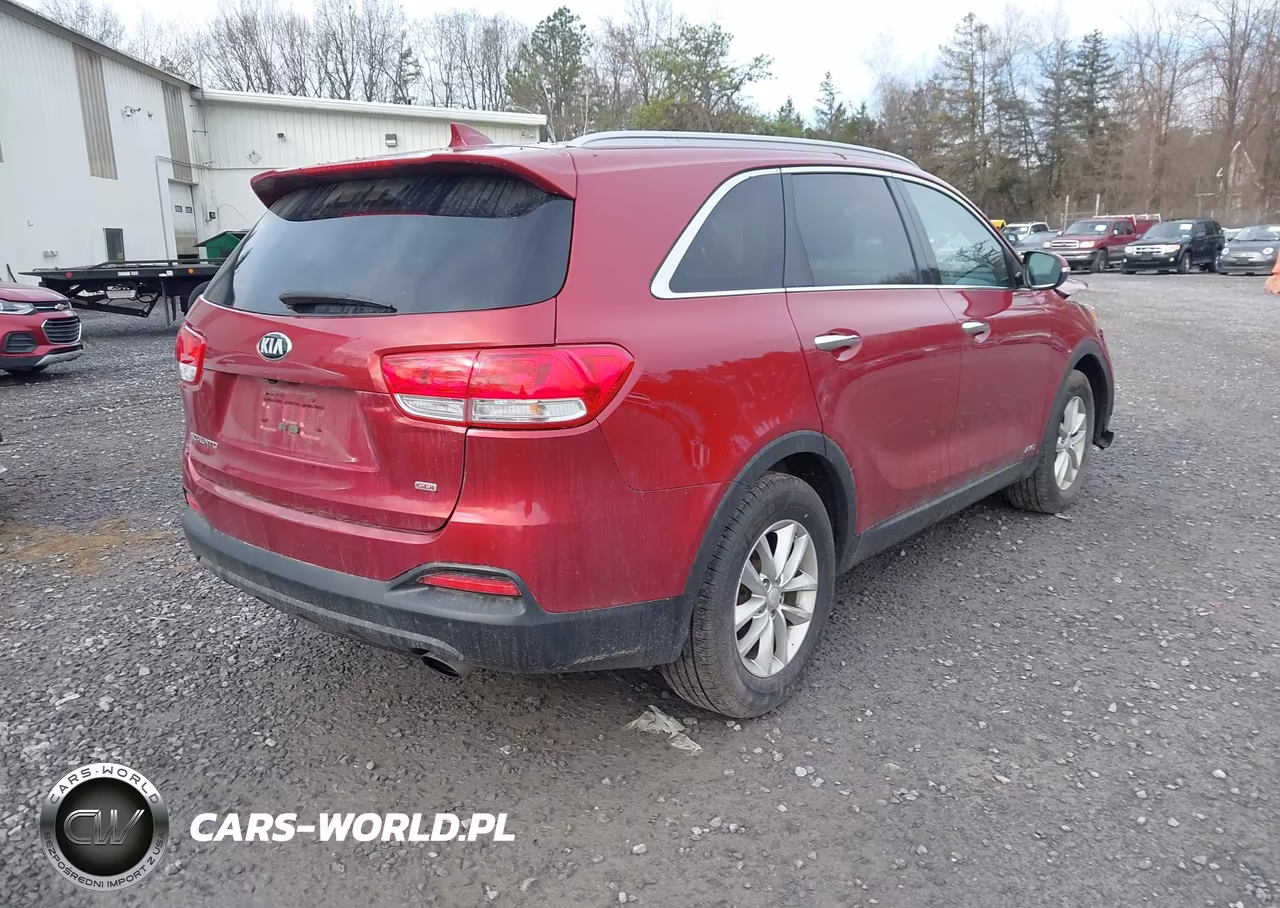 2018 Kia Sorento 2.4L Lx VIN:5XYPGDA31JG400154 - 4