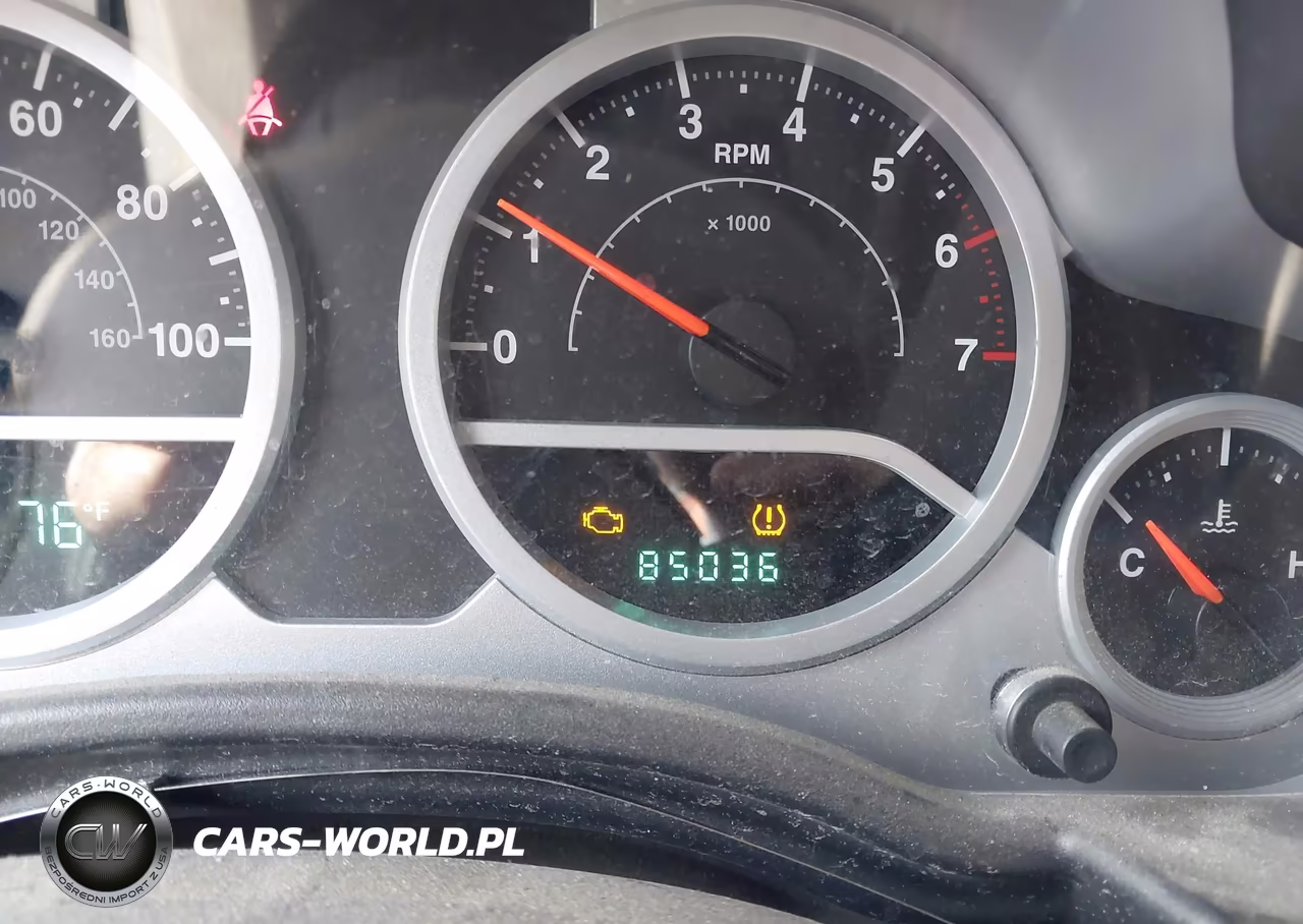 2010 Jeep Wrangler Sport VIN:1J4AA2D18AL144051 - 16