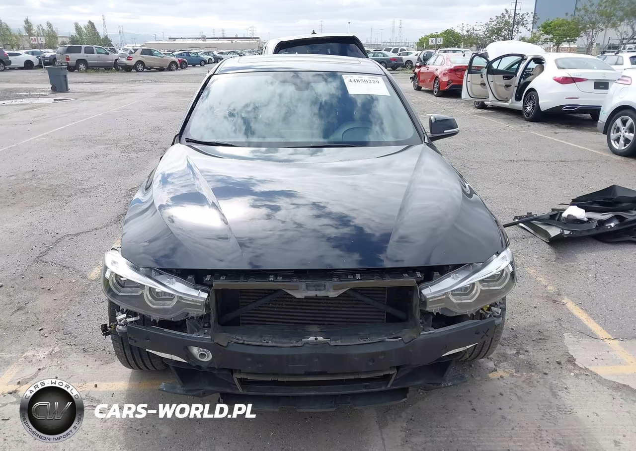 2018 BMW 330I VIN:WBA8B9G53JNU58233 - 6