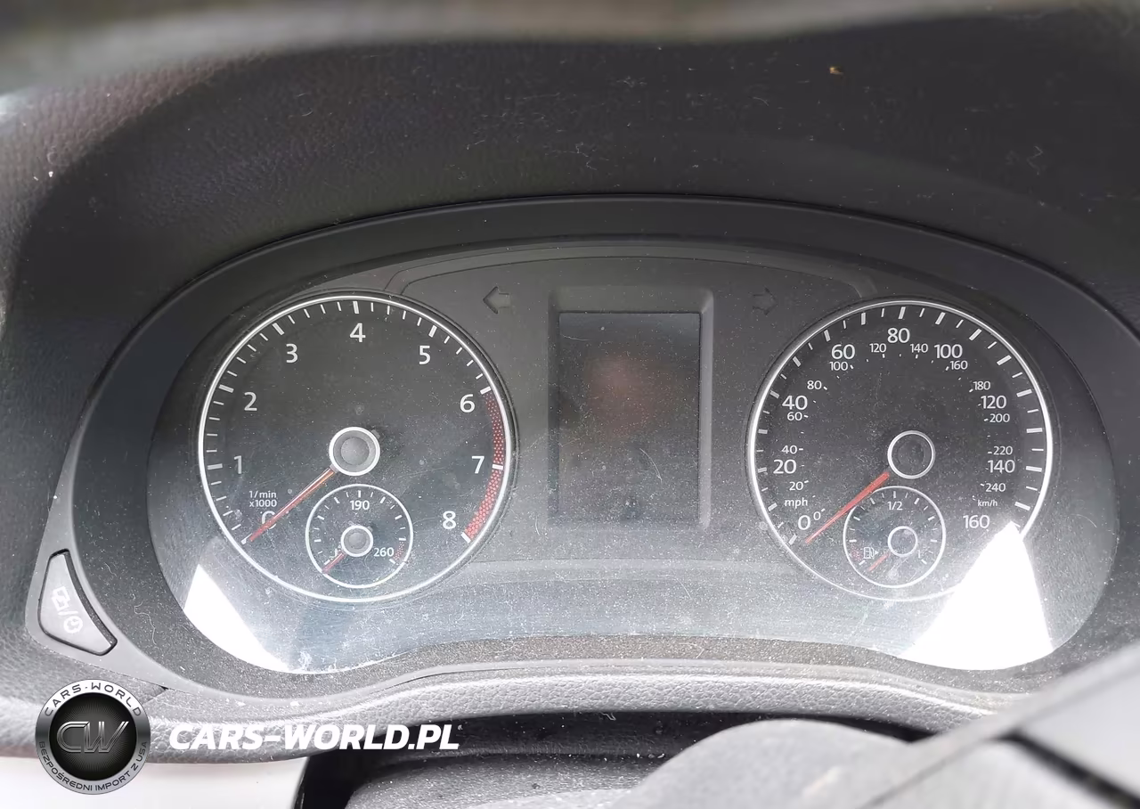 2014 Volkswagen Passat 1.8T S VIN:1VWAS7A38EC076844 - 7