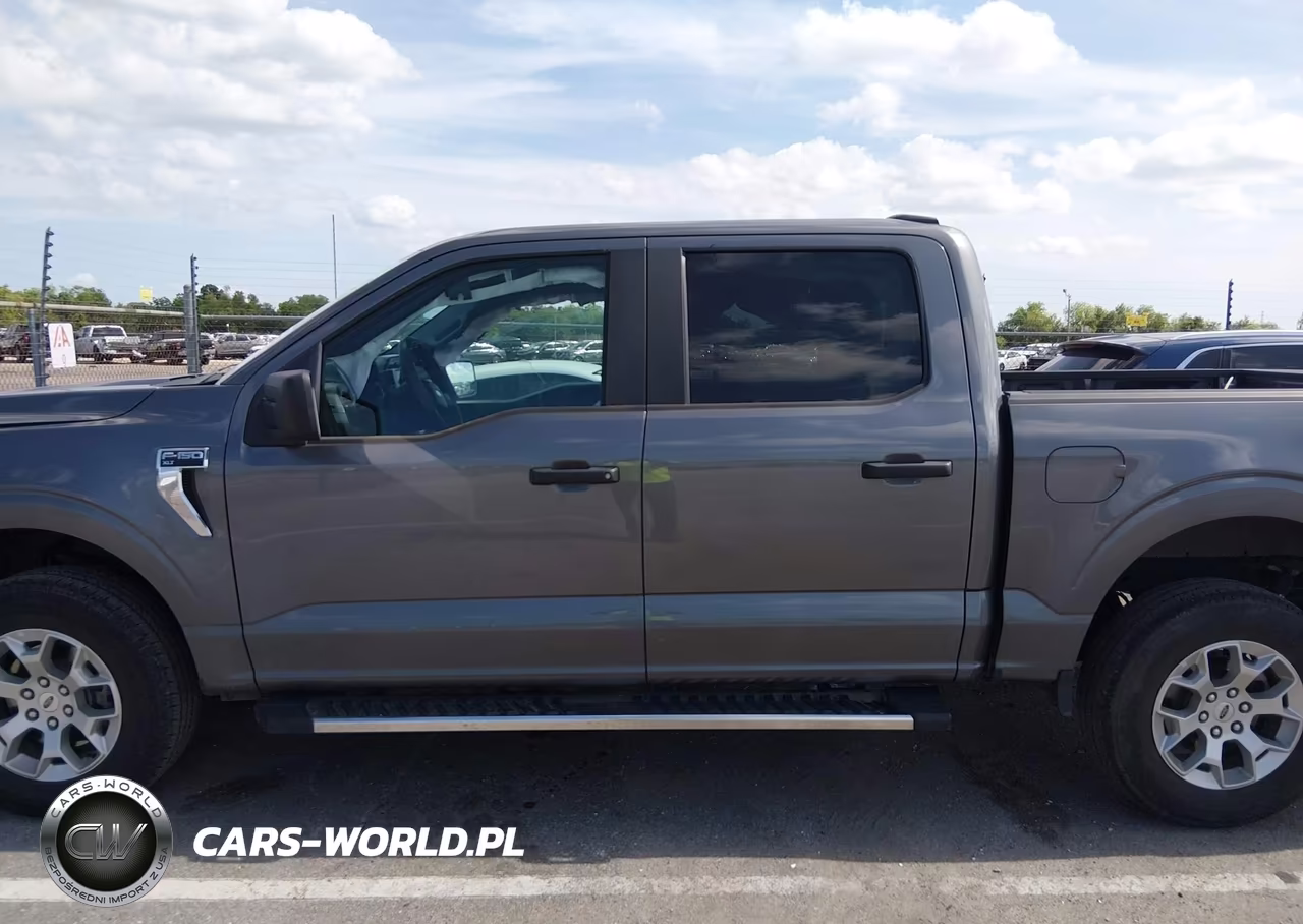 2023 Ford F-150 Xlt VIN:1FTFW1E85PFA92419 - 14