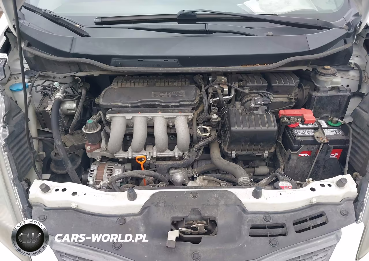 2013 Honda Fit VIN:JHMGE8H3XDC080469 - 10