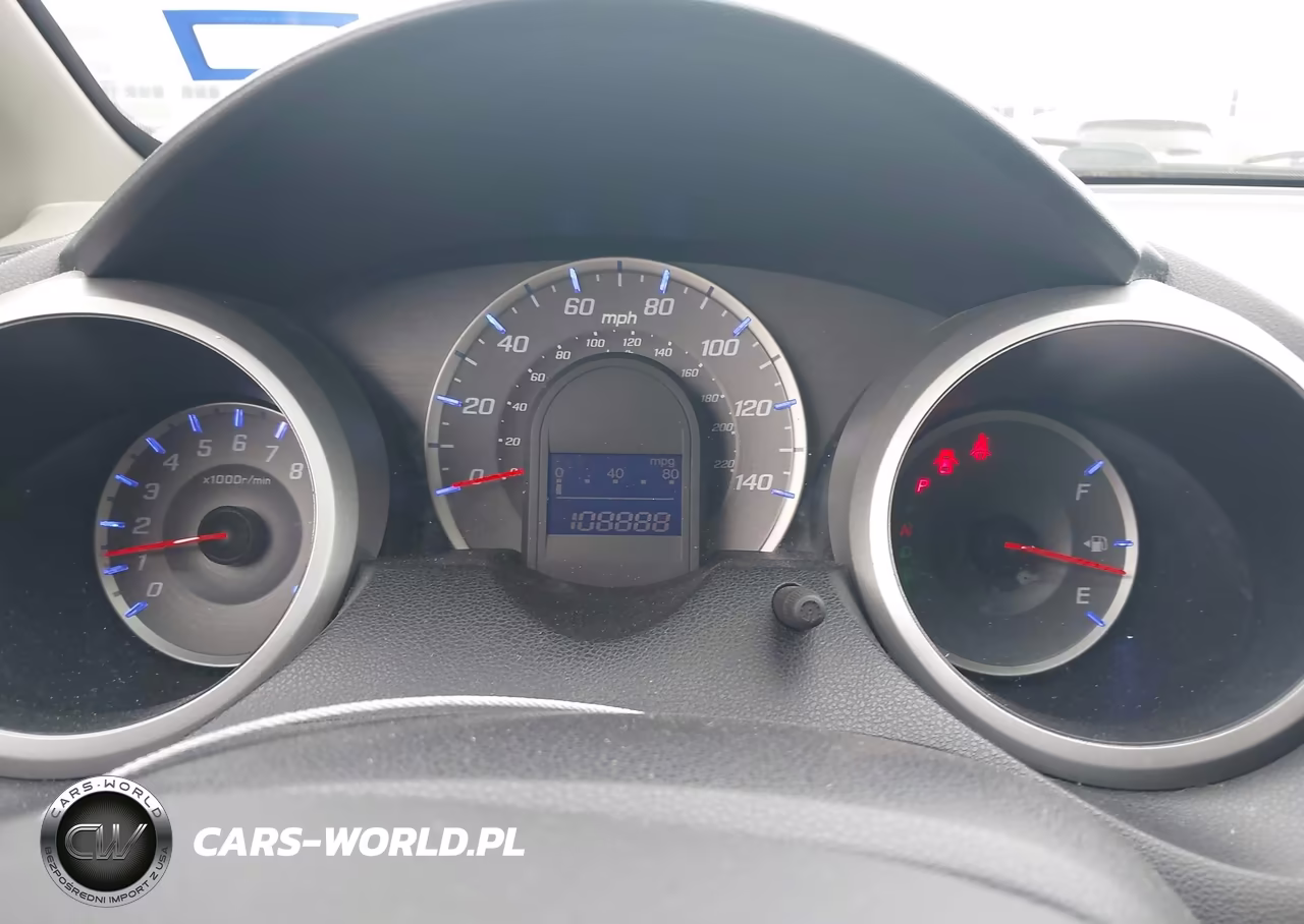2013 Honda Fit VIN:JHMGE8H3XDC080469 - 7