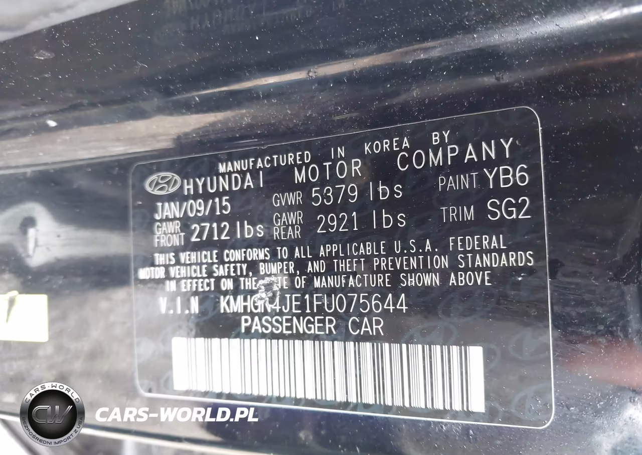 2015 Hyundai Genesis 3.8 VIN:KMHGN4JE1FU075644 - 9