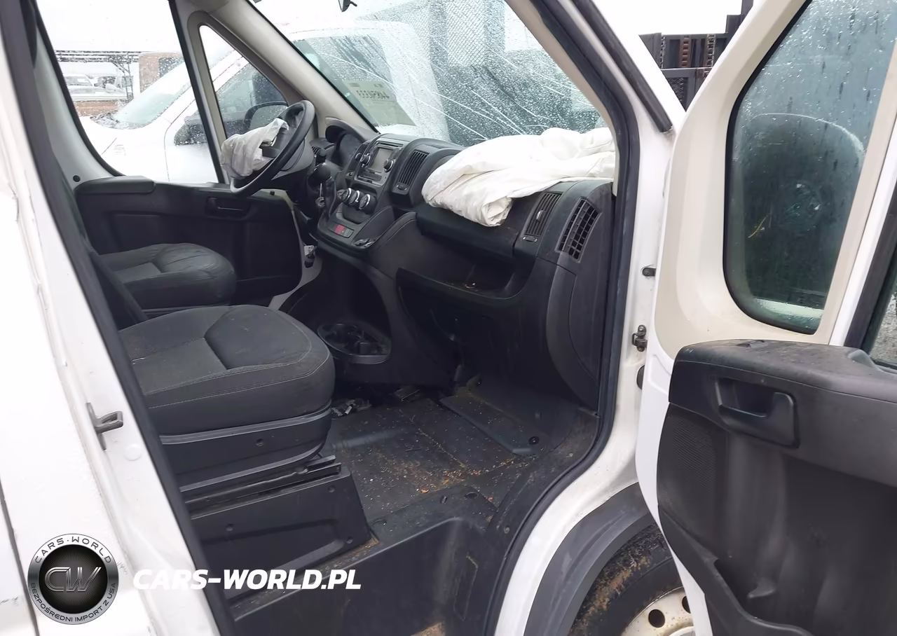 2015 Ram Promaster 1500 VIN:3C6TRVBG2FE511372 - 5