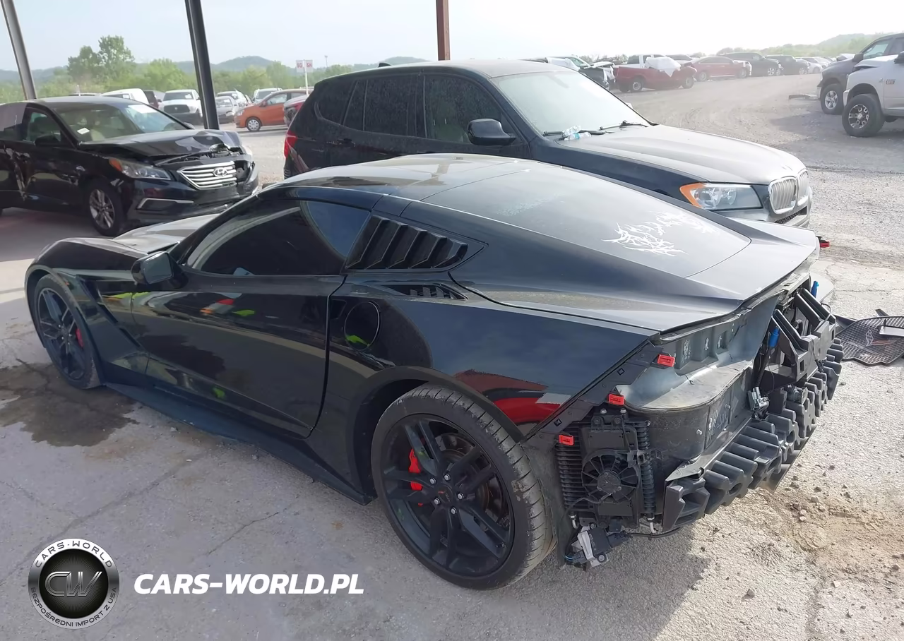 2016 Chevrolet Corvette Stingray Z51 VIN:1G1YK2D70G5105899 - 3