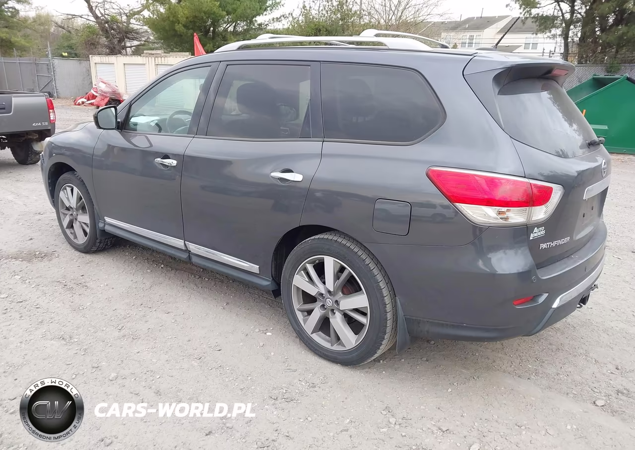 2014 Nissan Pathfinder Platinum VIN:5N1AR2MM1EC715857 - 3