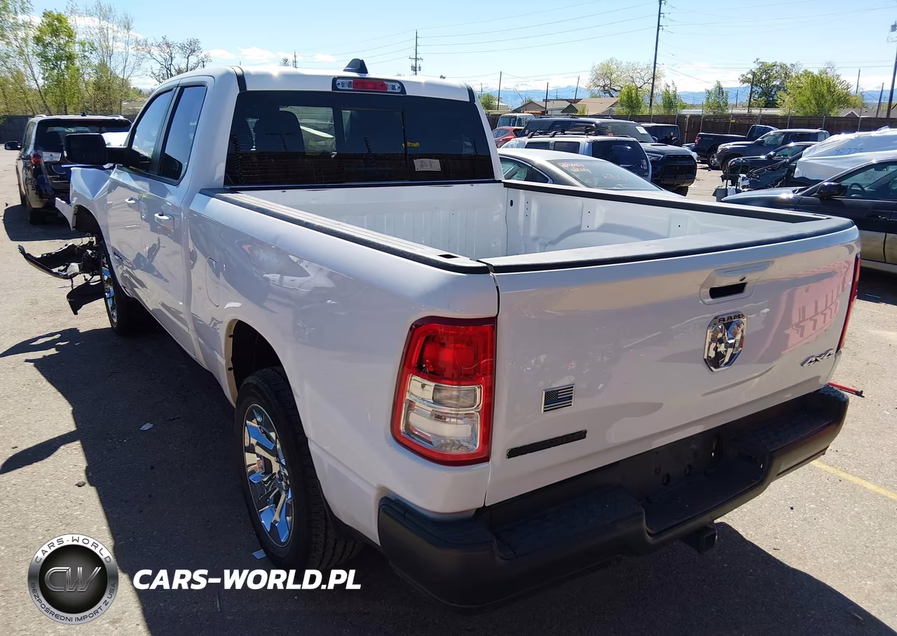 2022 Ram 1500 Big Horn 4X4 6'4 Box VIN:1C6RRFBG6NN279465 - 3