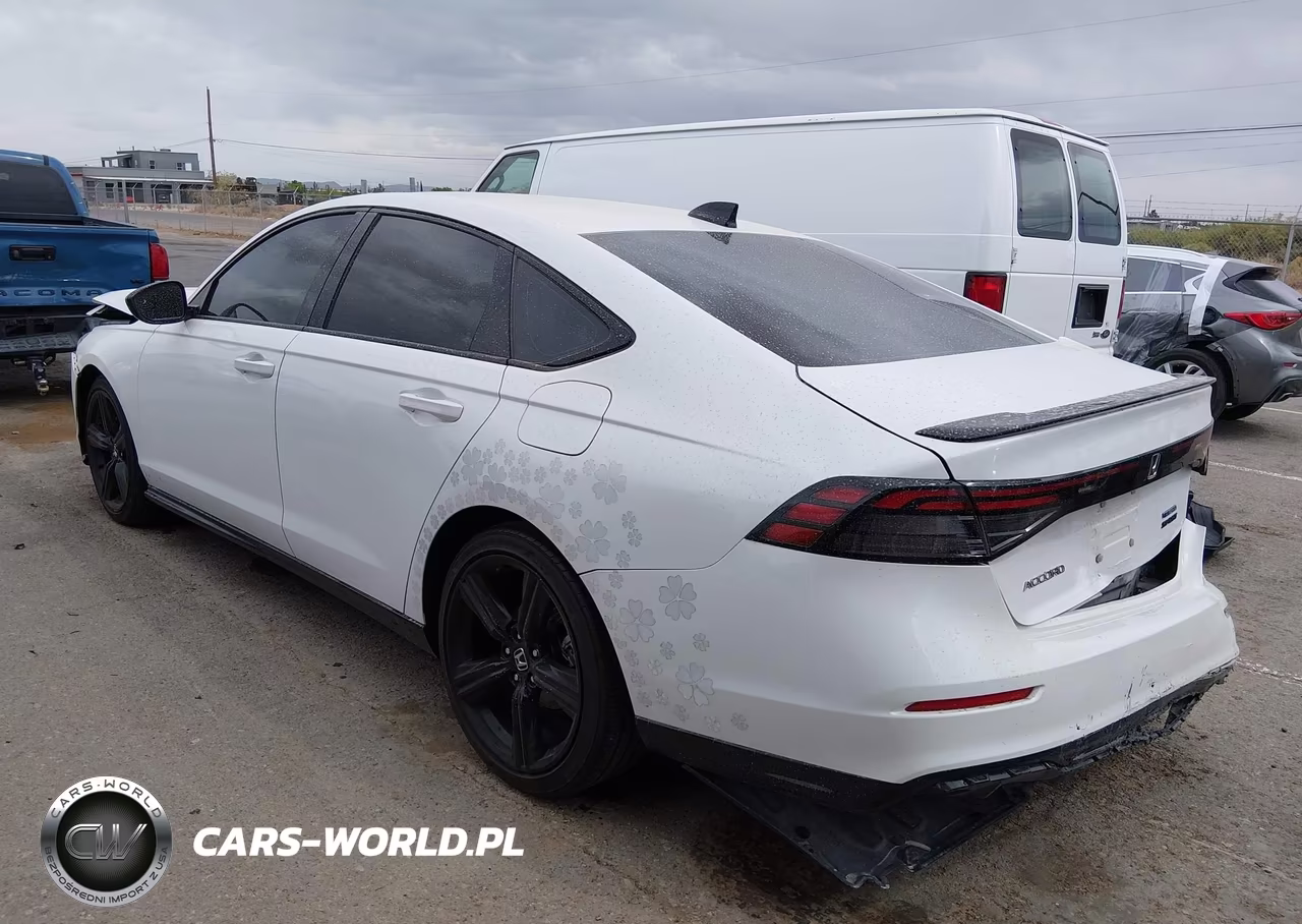 2023 Honda Accord Hybrid Sport-L VIN:1HGCY2F73PA058583 - 3