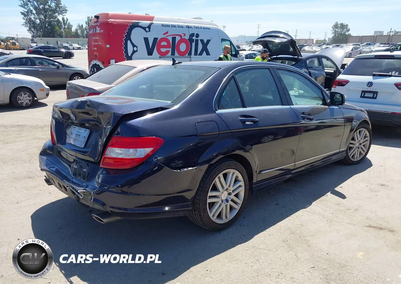 2008 Mercedes-Benz C 300 Luxury-Sport VIN:WDDGF54X38R017583 - 4