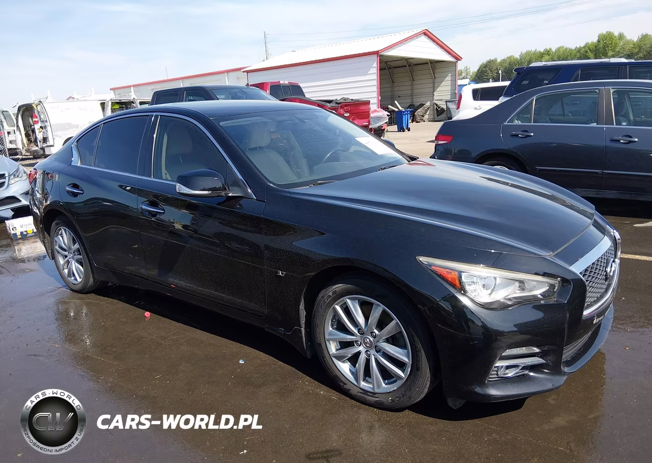 2015 Infiniti Q50