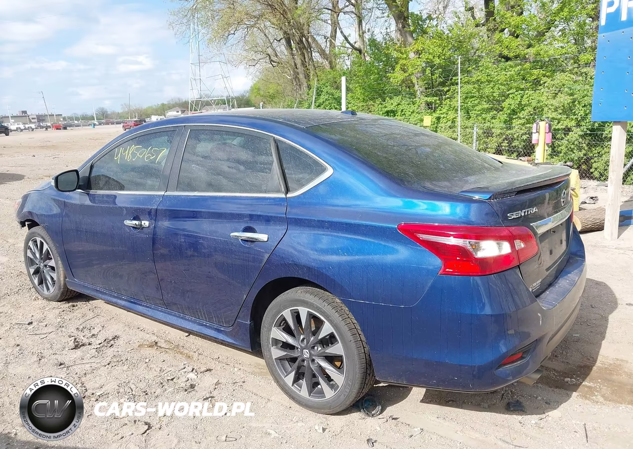 2017 Nissan Sentra Sr VIN:3N1AB7AP0HY231651 - 3