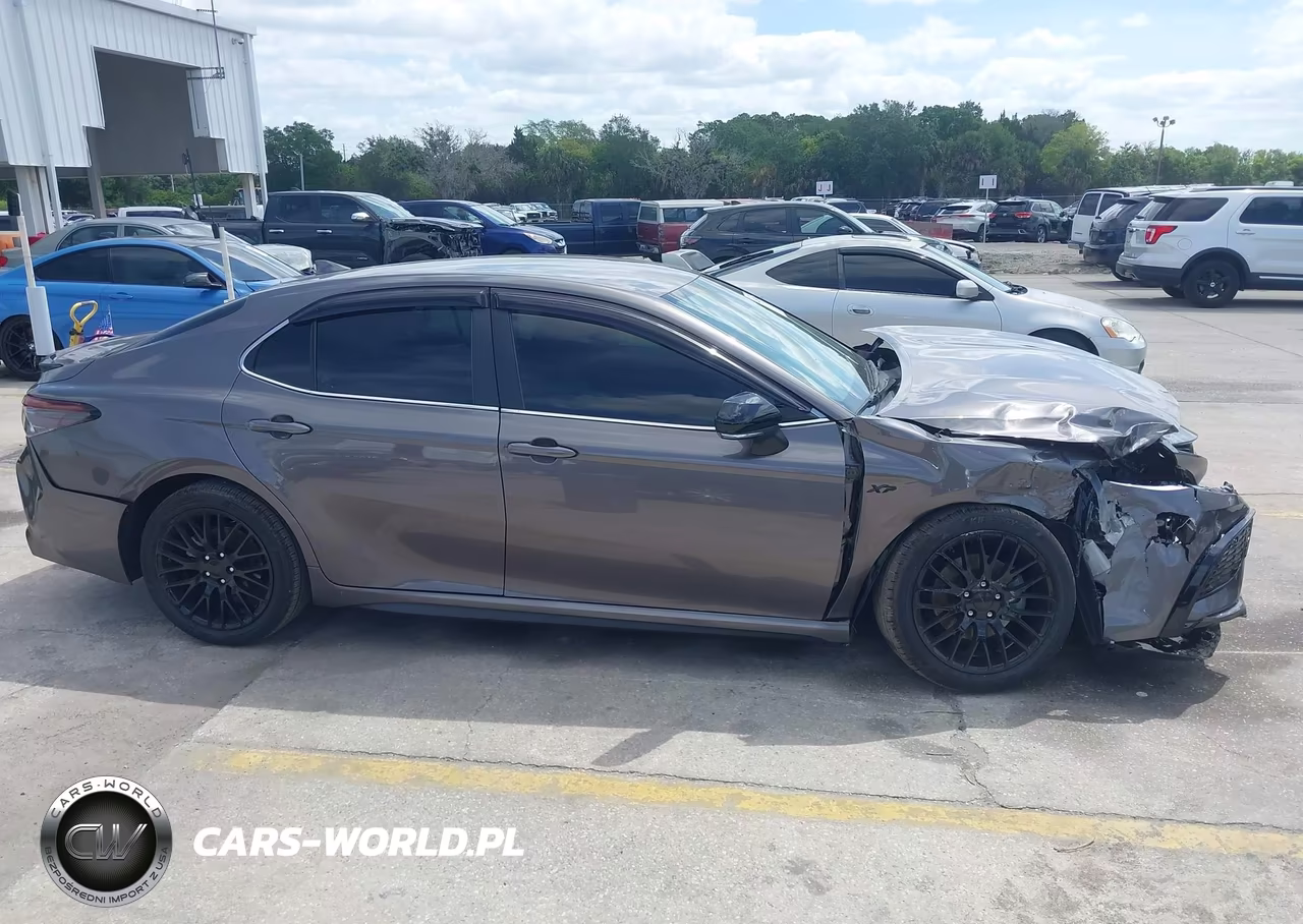2022 Toyota Camry Se VIN:4T1G11AK3NU711382 - 13