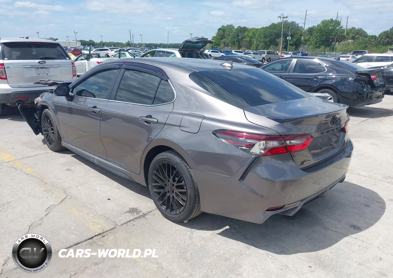 2022 Toyota Camry Se VIN:4T1G11AK3NU711382 - 3