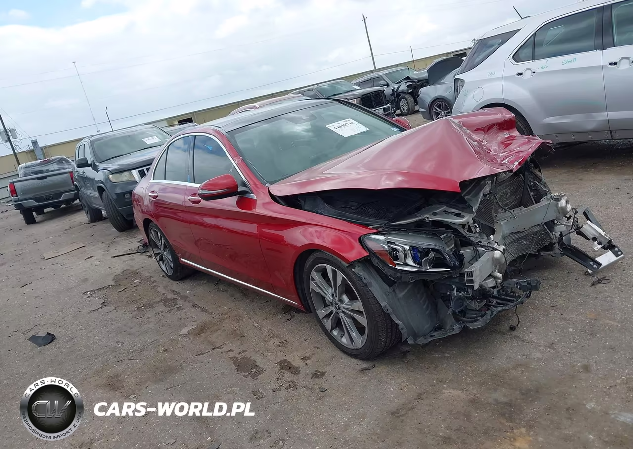 2019 Mercedes-Benz C 300