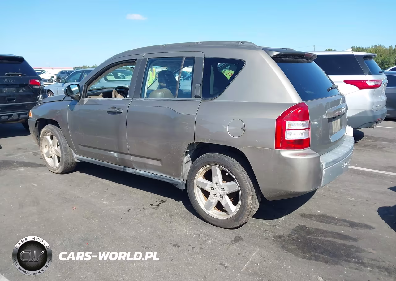 2007 Jeep Compass Limited VIN:1J8FT57W97D353616 - 3