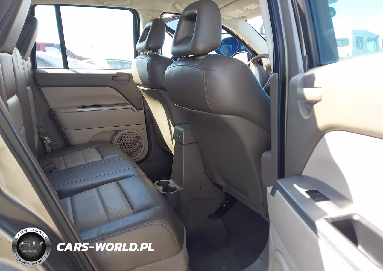 2007 Jeep Compass Limited VIN:1J8FT57W97D353616 - 8
