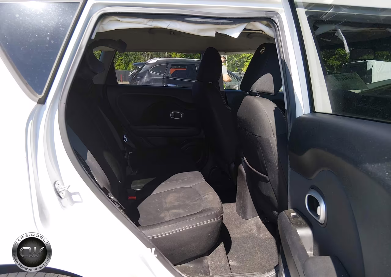 2014 Kia Soul VIN:KNDJN2A24E7716366 - 8