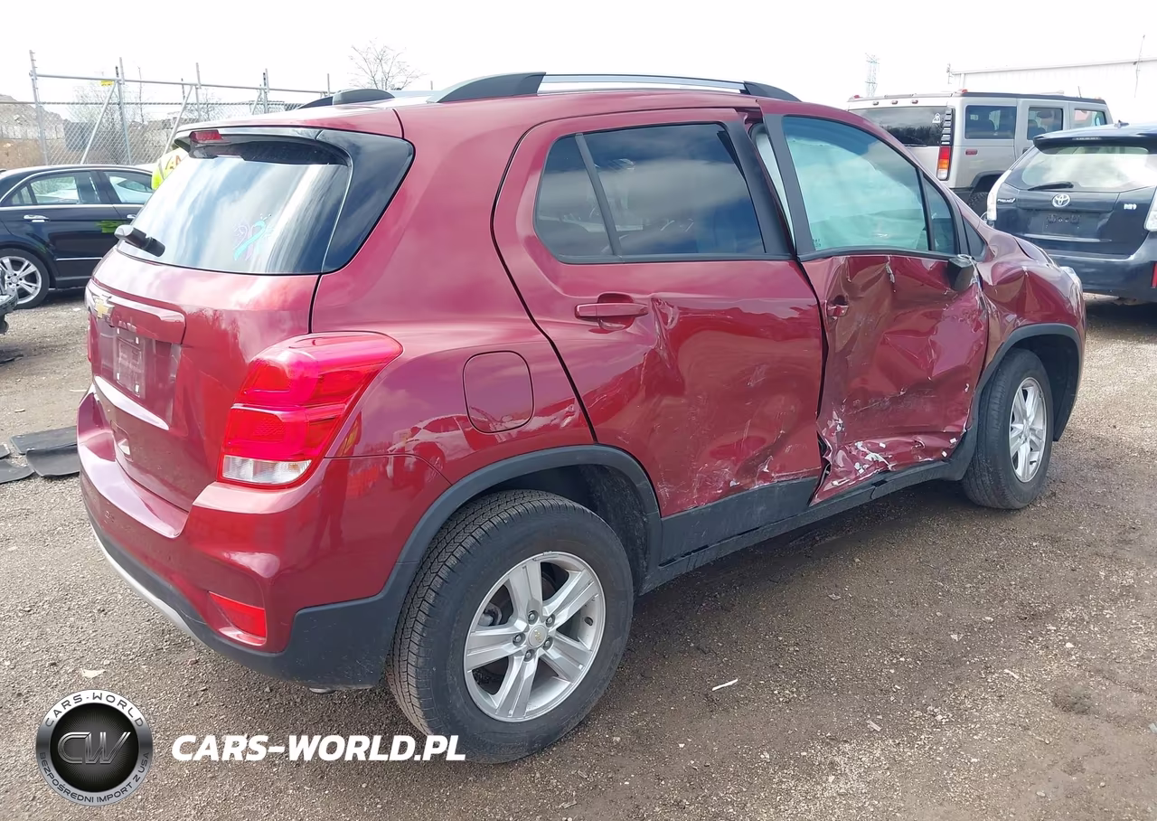 2022 Chevrolet Trax Awd Lt VIN:KL7CJPSM5NB531397 - 4