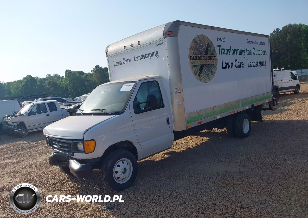 2003 Ford E-450 Cutaway Standard VIN:1FDXE45F63HB83829 - 2