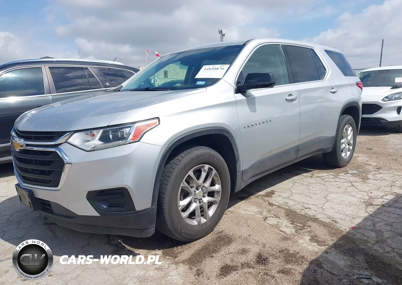 2019 Chevrolet Traverse Ls VIN:1GNERFKW8KJ130810 - 2