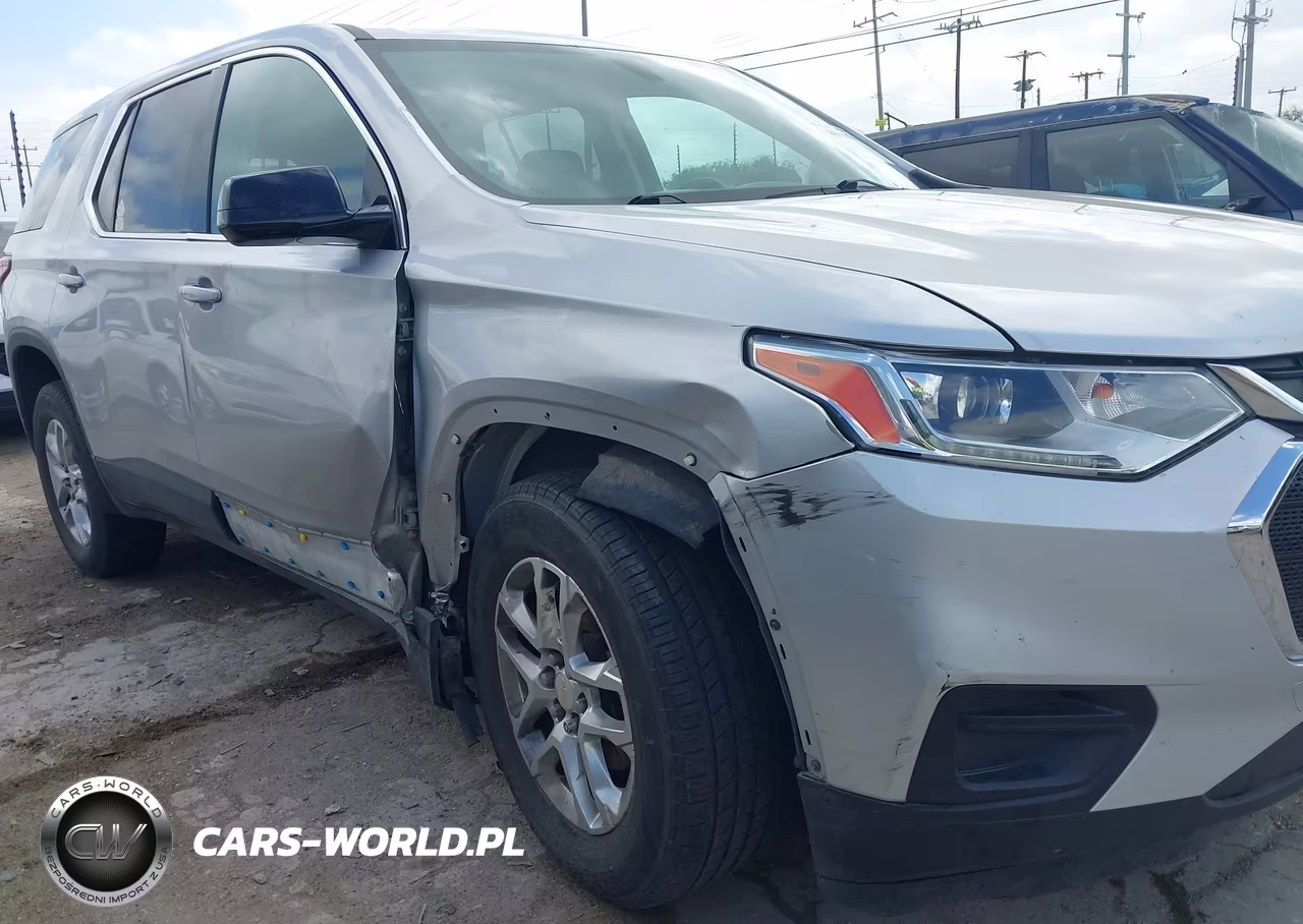 2019 Chevrolet Traverse Ls VIN:1GNERFKW8KJ130810 - 6