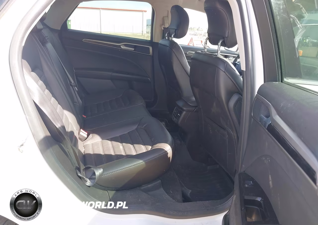 2015 Ford Fusion Se VIN:3FA6P0HD8FR115294 - 8