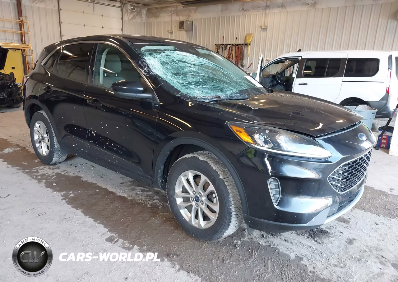 2020 Ford Escape Se