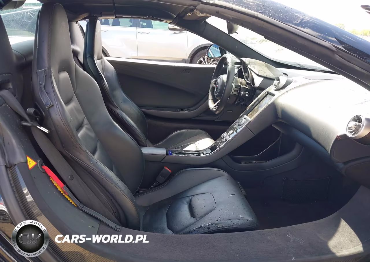 2014 Mclaren Mp4-12C VIN:SBM11BAA4EW003046 - 8