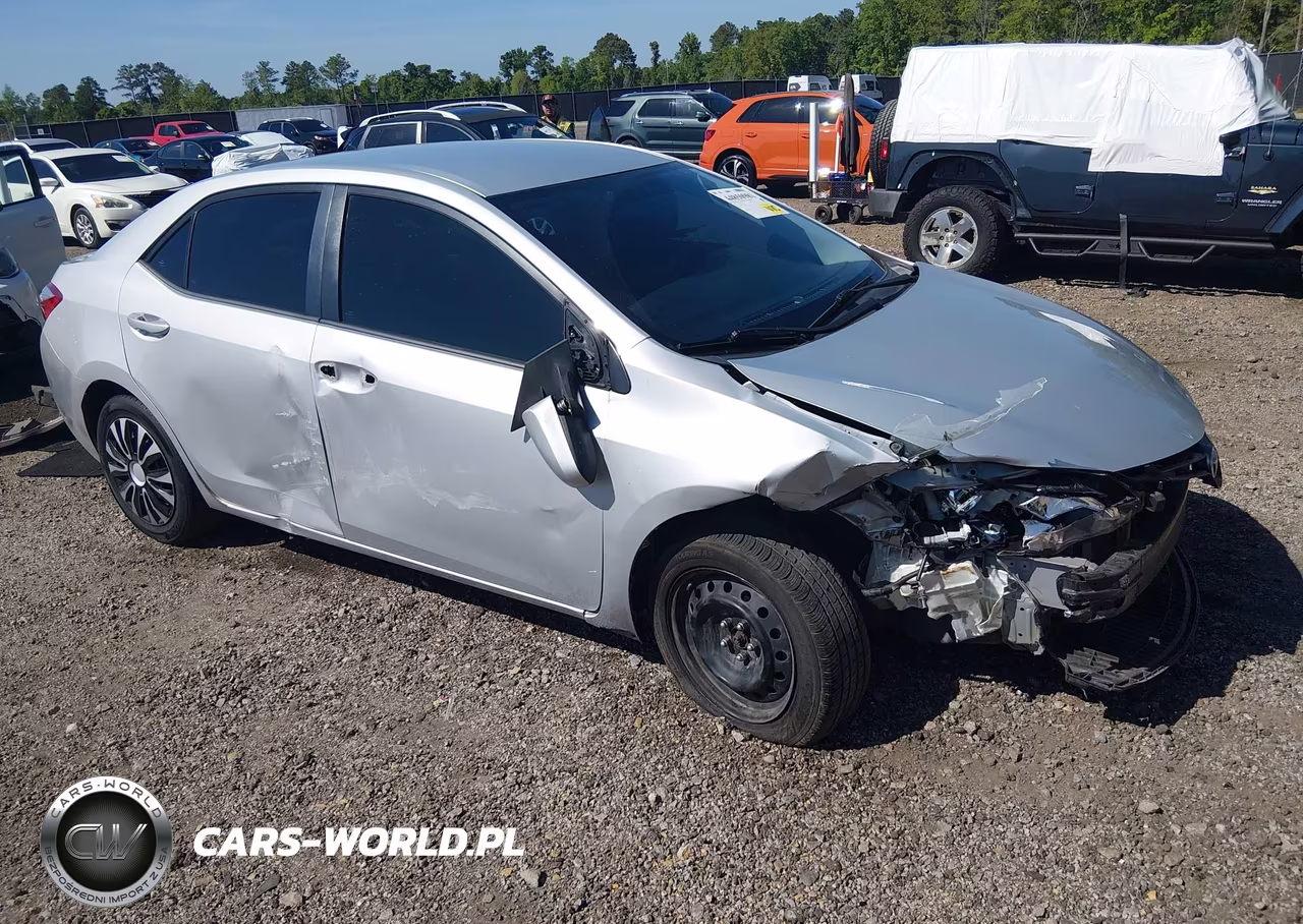 2014 Toyota Corolla Le – zdjęcie 1 z 17
