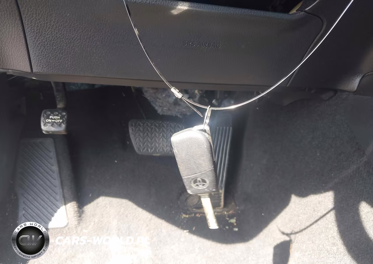 2023 Toyota Camry Le VIN:4T1C11AK1PU835412 - 11