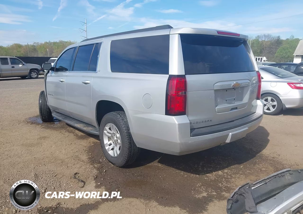 2019 Chevrolet Suburban Lt VIN:1GNSKHKC9KR284307 - 3